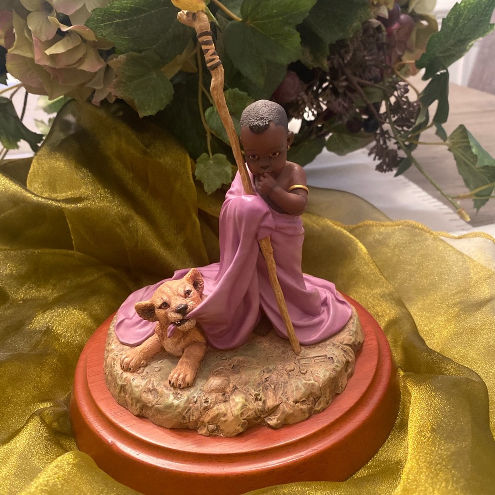 Thomas Blackshear Figurine - The Heirs